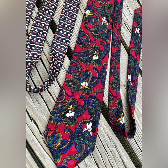 Mens WALT DISNEY WORLD Mickey Mouse Print Tie Goofy Donald Silk Tie Lot One Size - Picture 10 of 15